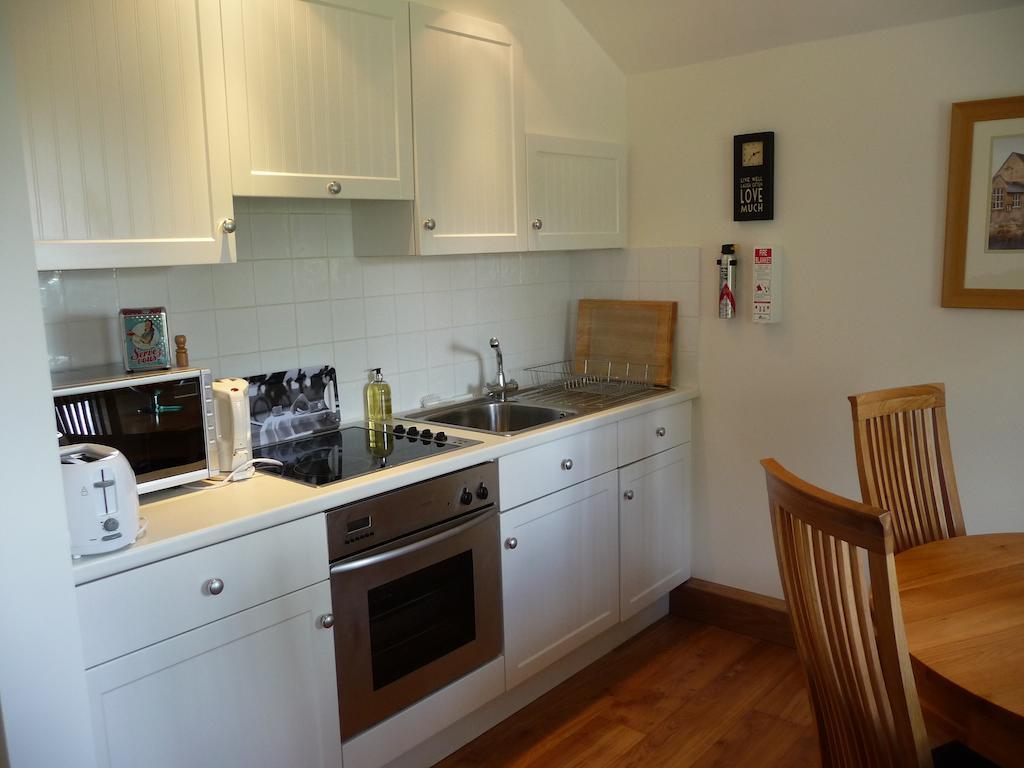 The Apartment At Hillside Lodge Μπρόντγουεϊ Δωμάτιο φωτογραφία